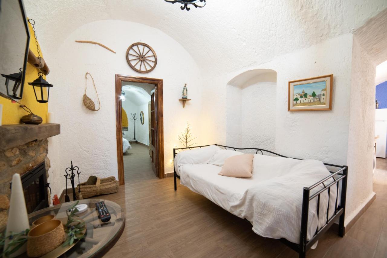 グアディクス Cuevas Cortijo Gachasヴィラ エクステリア 写真