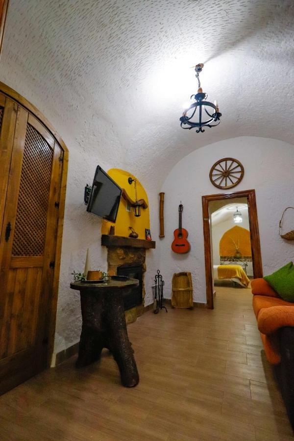 グアディクス Cuevas Cortijo Gachasヴィラ エクステリア 写真